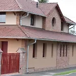 Apartamento Cherry Sárvár