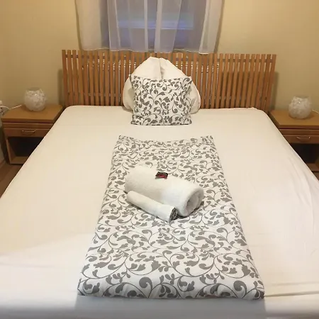 Apartament Cherry Apartmanhaz *