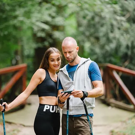 Cherry Apartmanhaz Apartament Sárvár