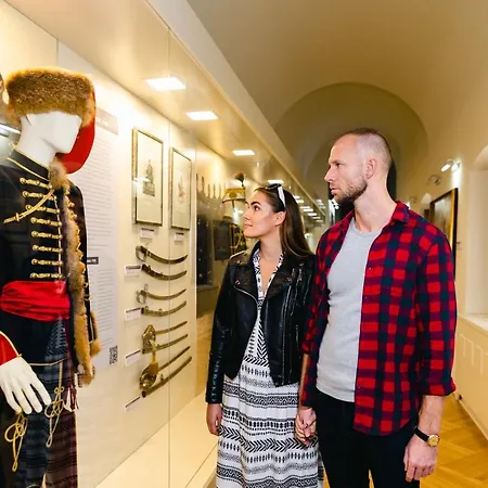 Cherry Apartmanhaz *