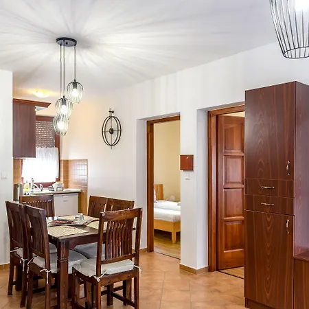아파트 Cherry Apartmanhaz Sárvár