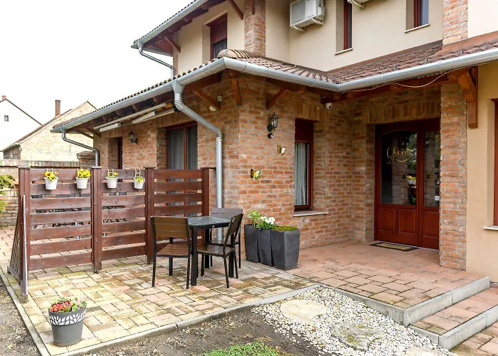 Cherry Apartmanhaz * Sárvár