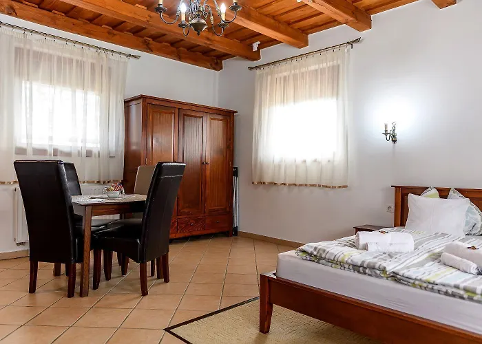 Cherry Apartmanhaz Daire *