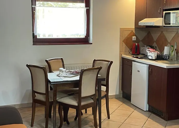 Daire Cherry Apartmanhaz Sárvár